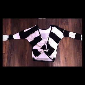 Open back, long sleeved top